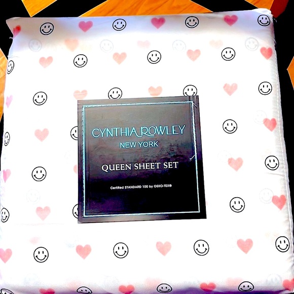 🩷😊Adorable Queen Sheet Set 🩷😊 NWT 🩷 Hearts & Smiles! Super cute & soft! - Picture 5 of 13